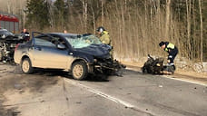 В тройном ДТП под Угличем погиб 39-летний водитель и пострадали два пассажира