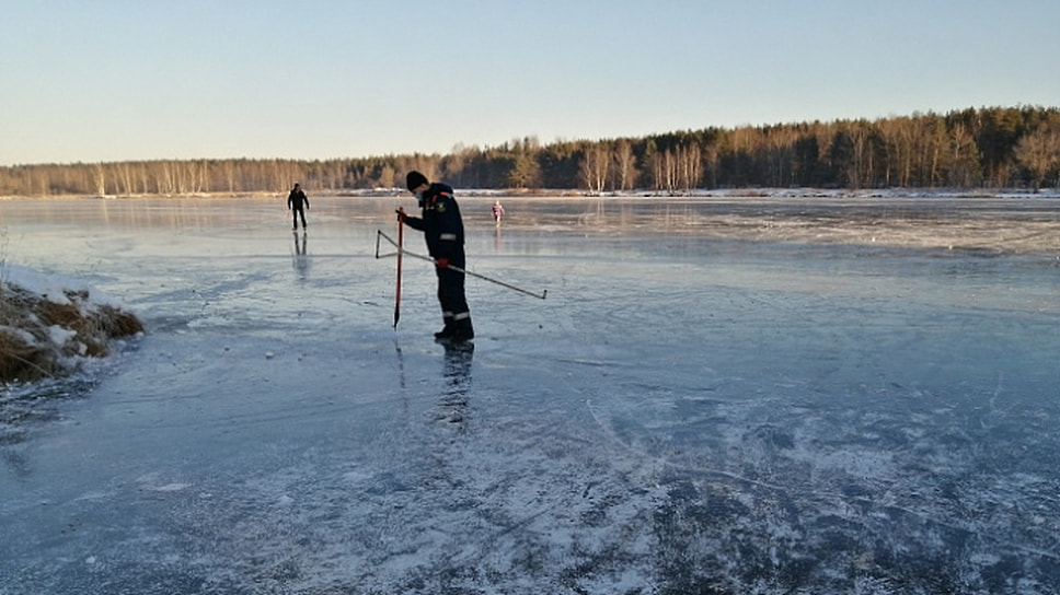 Проверка льда в Ярославле