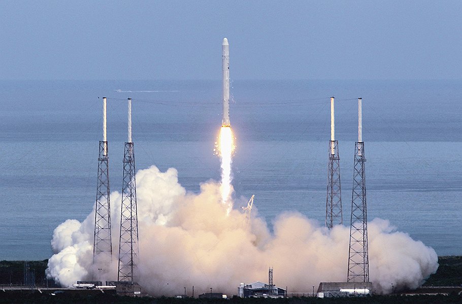 &lt;B>Внеземной успех&lt;/B>&lt;br>Ракеты компании SpaceX могут заменить &quot;Союзы&quot; в доставке космонавтов на МКС 