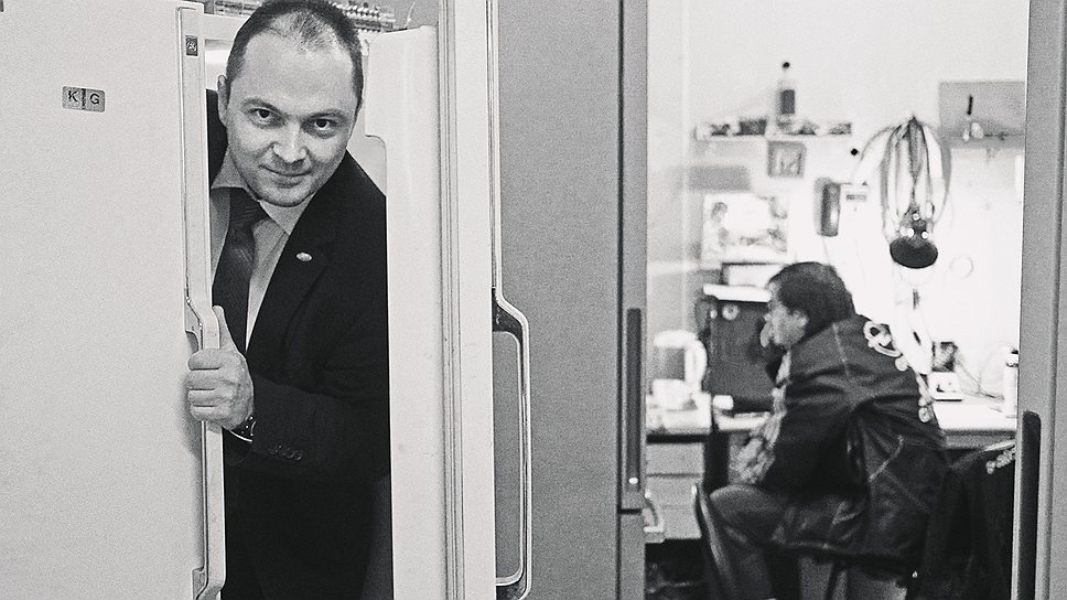 &lt;B>Любимый холодильник&lt;/B>&lt;br>Генеральный директор &quot;А-Айсберга&quot; Александр Акимов уважает холодильники: их ремонт приносит компании львиную долю доходов 