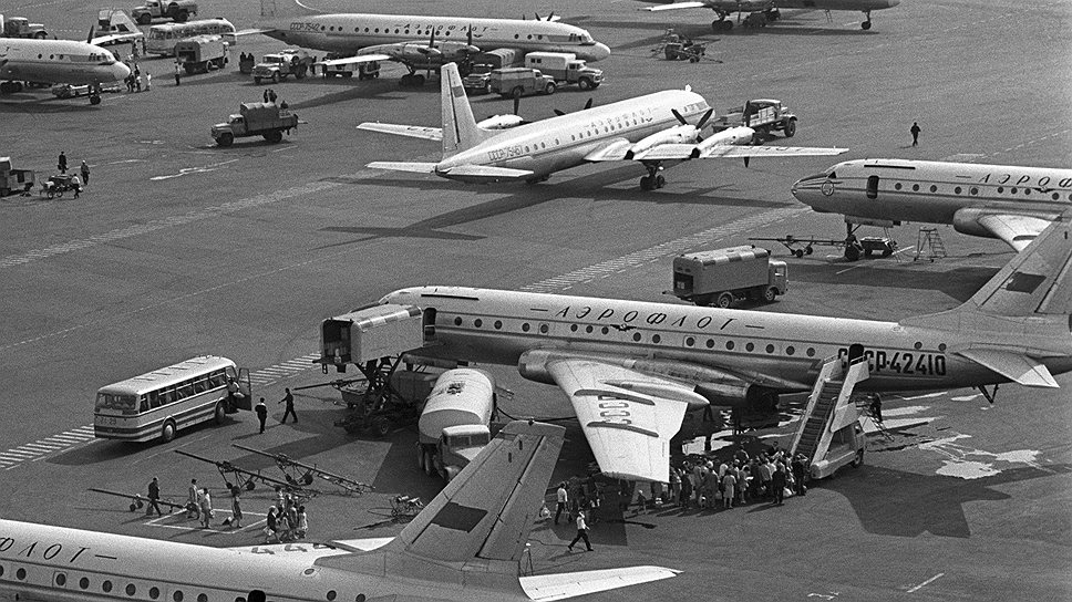 Монополия «Аэрофлота» на рейсах внутри СССР закончилась вместе с существованием этой страны. Однако компания до сих пор является главной движущей силой, консолидатором отрасли