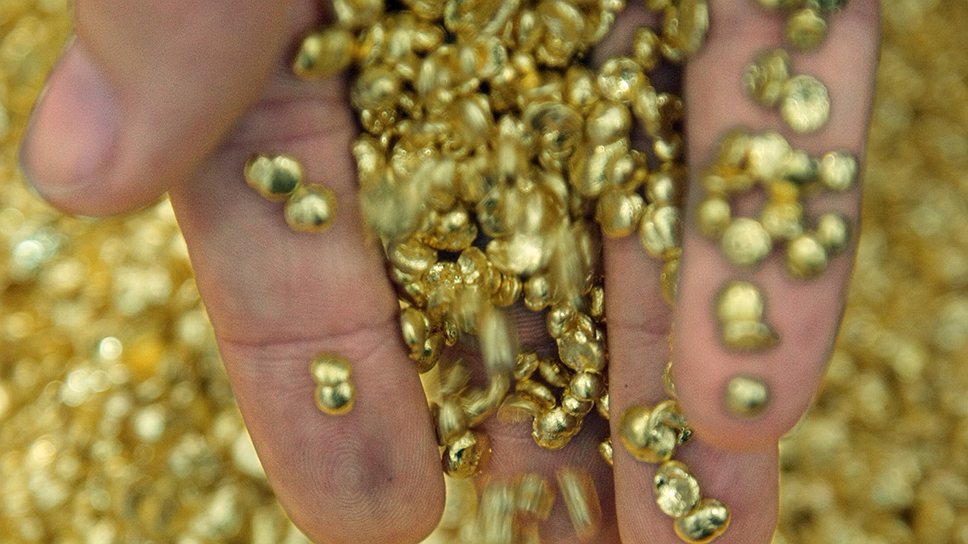 Только вложившись в золотые паевые фонды, частные инвесторы почувствовали всю тяжесть добычи драгоценного металла