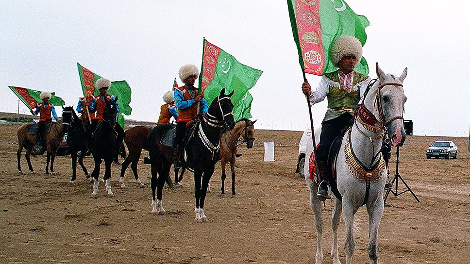 2009 год. Туркменистан