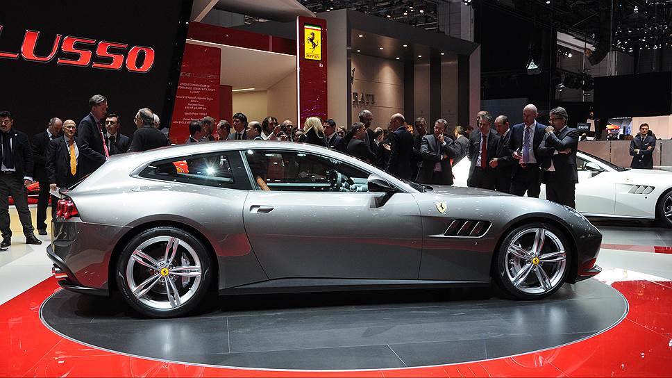 Ferrari GTS4 Lusso — автомобиль класса Gran Turismo в современной интерпретации 

