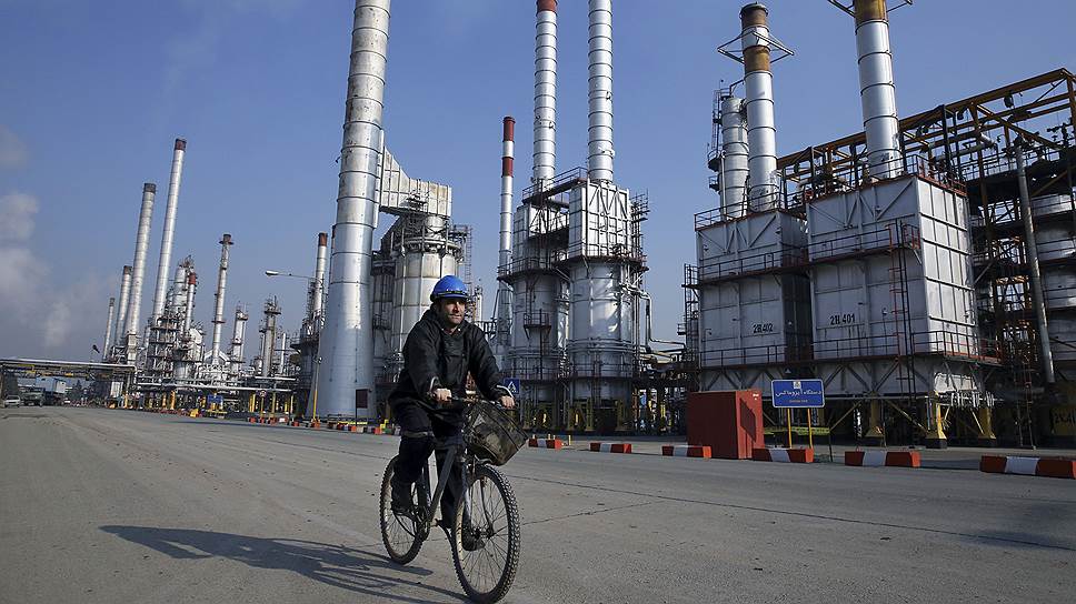 Наращивая нефтяной экспортный потенциал, Иран попытается вернуть свою долю рынка у крупнейших игроков, включая и Россию