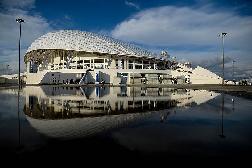 Стадионы в Сочи (на фото) и Казани, где проведет свои предварительные игры сборная команда Германии 
