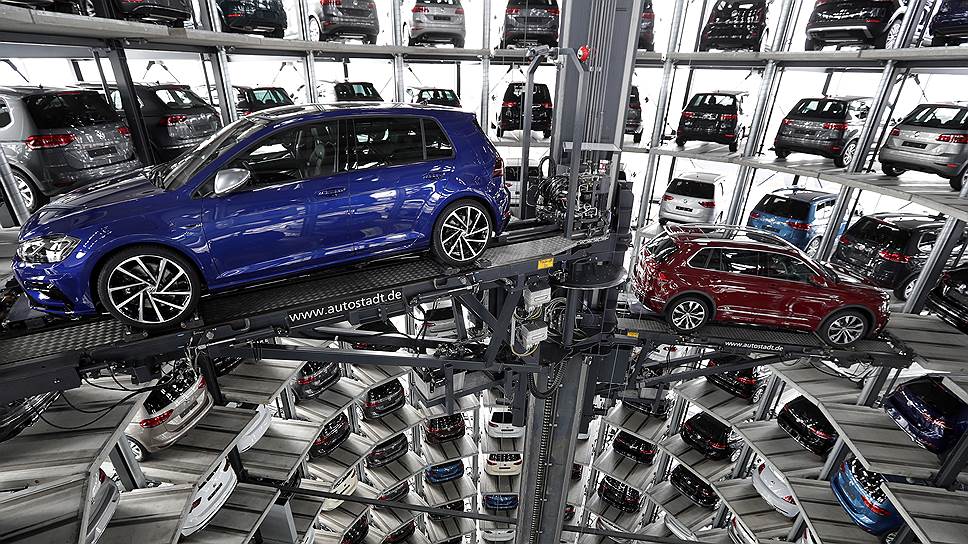 Для немецкого автопрома Volkswagen — это много автомобилей и много проблем