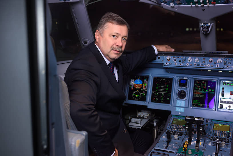 Генеральный директор авиакомпании «Якутия» Владимир Горбунов