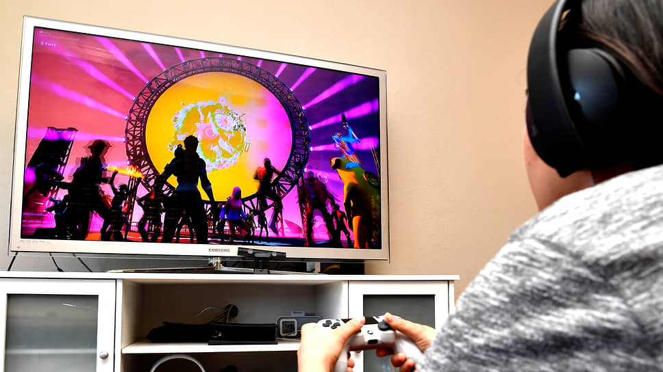 Выступление рэпера Трэвиса Скотта в апреле 2020-го внутри игры Fortnite побило на пике ее рекорд по онлайн-аудитории — 12,3 млн человек — и стало настоящим событием в мире гейминга