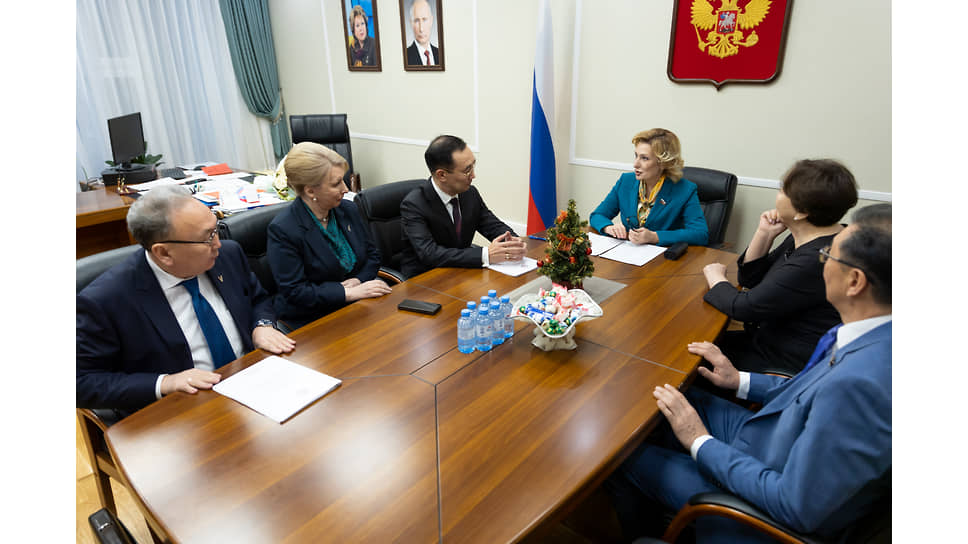 Представители делегации Республики Саха (Якутия) посетили серию расширенных заседаний профильных комитетов Совета федерации