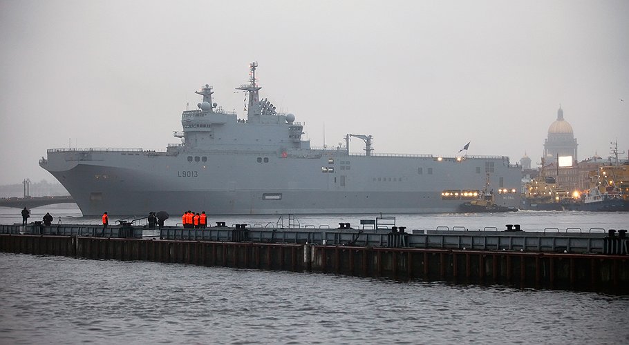 Корабль &quot;Мистраль&quot; стал первым образцом высокотехнологичного вооружения, который российская армия приобрела за границей