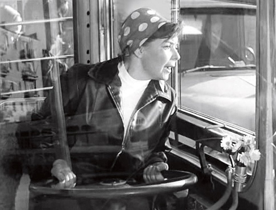 Кадры из фильма Эльдара Рязанова &quot;Берегись автомобиля&quot;, &quot;Мосфильм&quot;, 1966