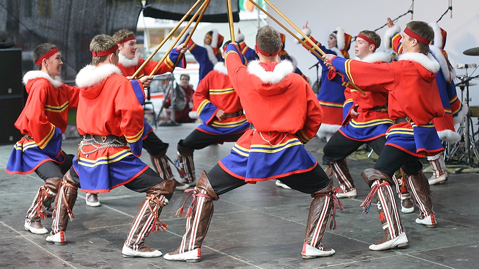 В августе 2012 года фестиваль национальных культур &quot;Марафон регионов России&quot; в  прошел сразу на двух площадках -- в Сочи и в Кенсингтонском парке в Лондоне 
