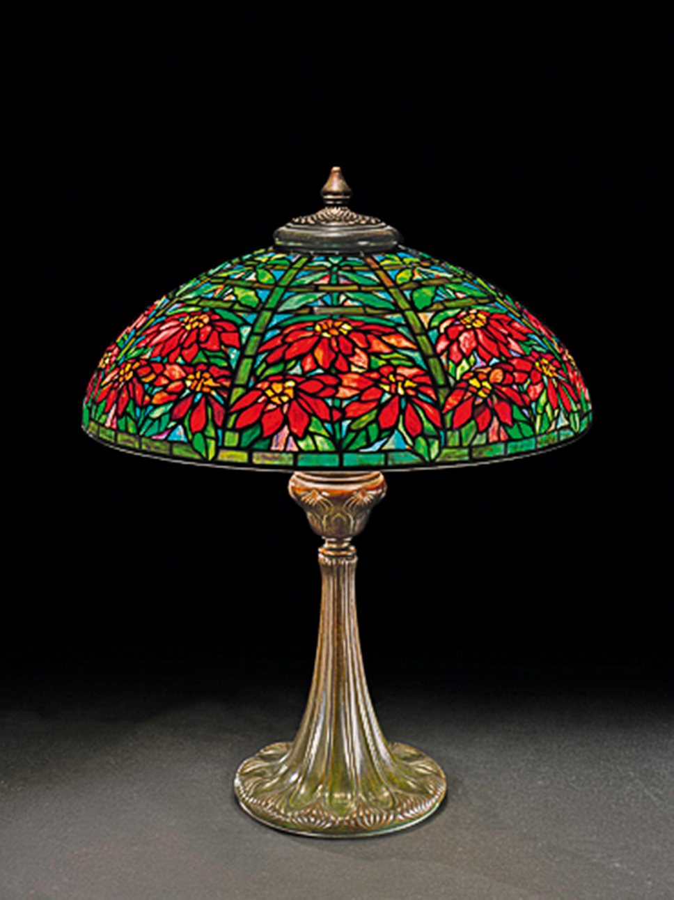 Лампа &quot;Пуансеттия&quot;, Tiffany Studios, около 1910 года. Sotheby&#39;s, эстимейт $120-180 тыс. 
