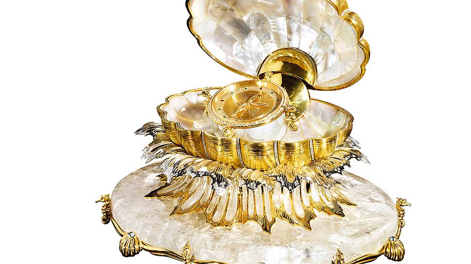 Patek Philippe Часы Pearl From The Golden Oyster Clock, около 1991 года, проданы на торгах Sotheby’s в апреле 2013 год 