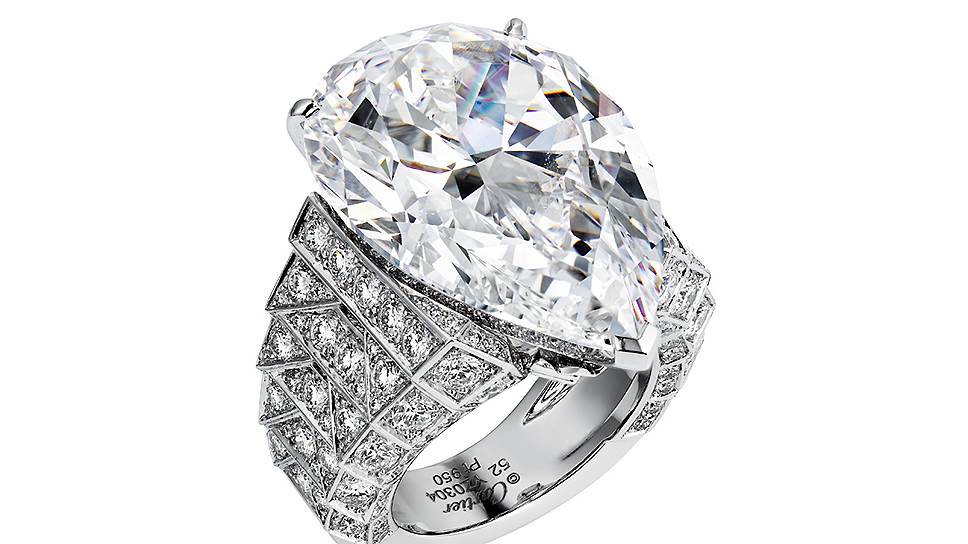 Колье с бриллиантом в 30,21 карата, платина, бриллианты, жемчужина; сам бриллиант можно носить и как центральный камень кольца 
