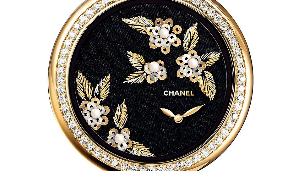 Chanel Mademoiselle Prive Decor Camelia Brode