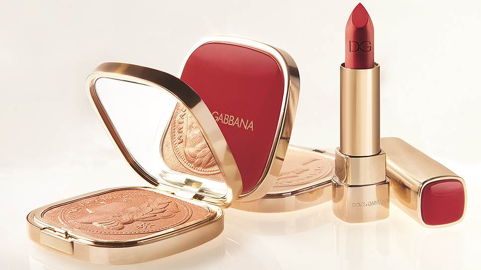 The Bronzer — бронзирующая пудра от Dolce &amp; Gabbana, The Shine Lipstick — помада для губ от Dolce &amp; Gabbana 
