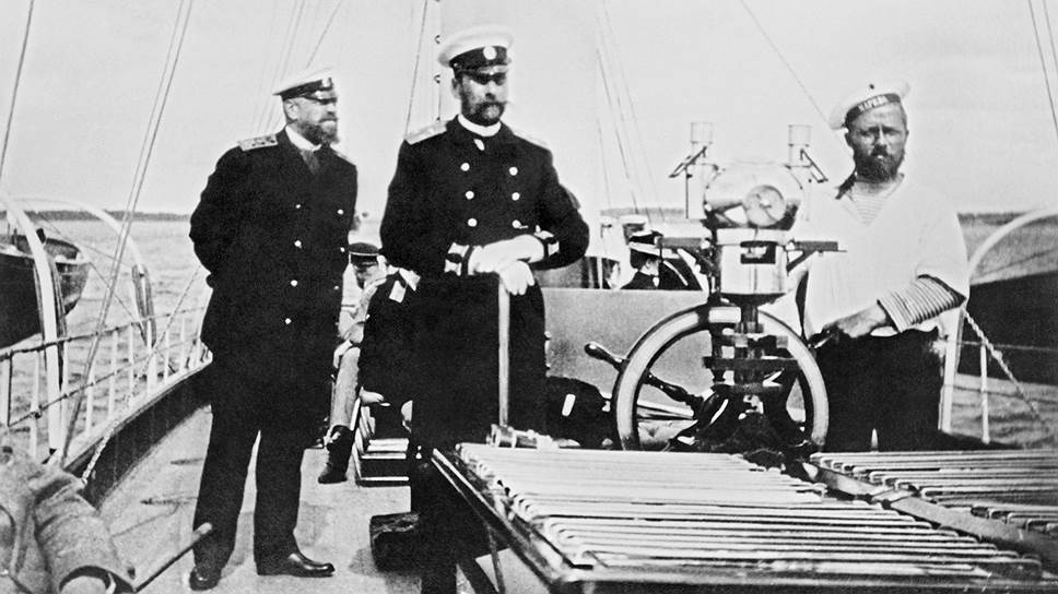 Император-миротворец Александр III на яхте &quot;Царевна&quot;, 1886 
