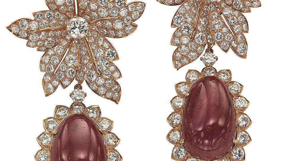 Кольцо и серьги Van Cleef &amp; Arpels, принадлежавшие Жаклин Кеннеди-Онассис, рубины, бриллианты, золото, эстимейт $263-368 тыс., Christie`s Magnificent Jewels 
