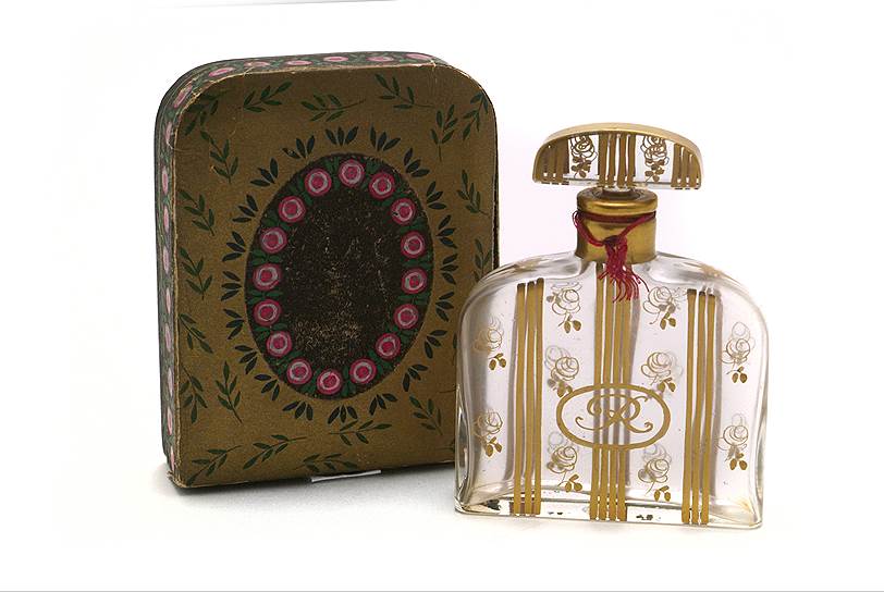 Флакон и упаковка аромата La Rose de Rosine Поля Пуаре, 1912 год 
