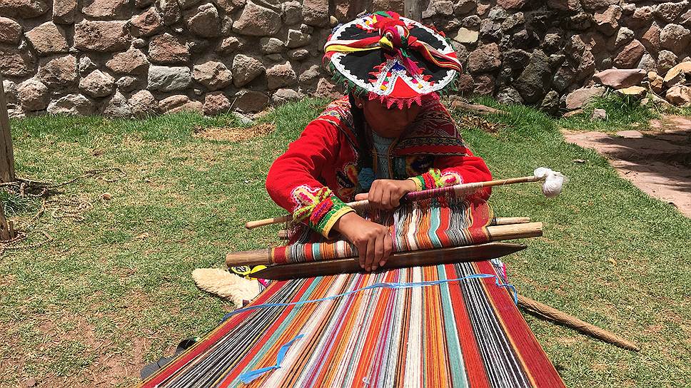 Ткачество — традиционный промысел Перу 
