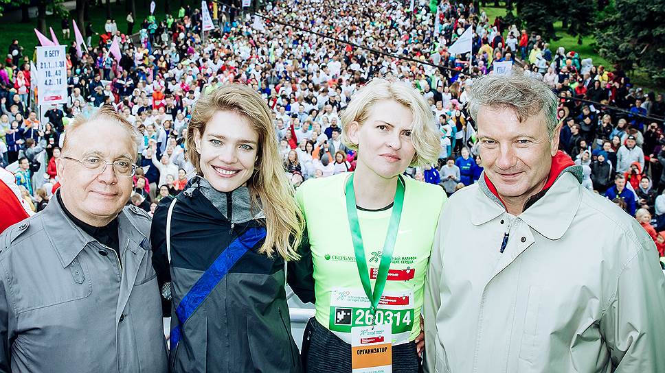 Виктор Садовничий, Наталья Водянова, Полина Киценко и Герман Греф (слева направо)