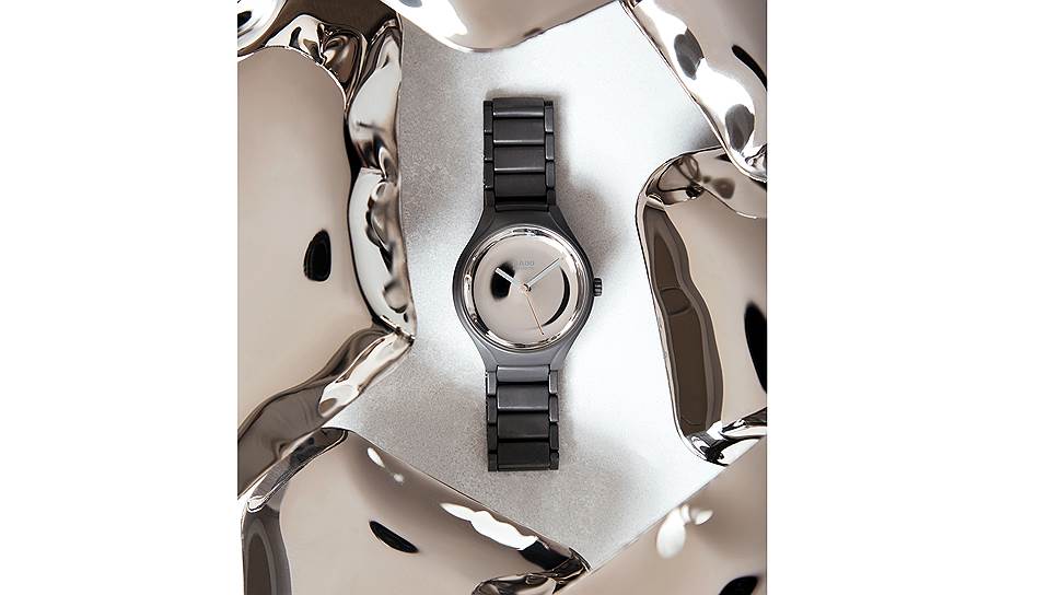 Часы True Face, керамика, сталь. Дизайн Оскара Зиеты 
