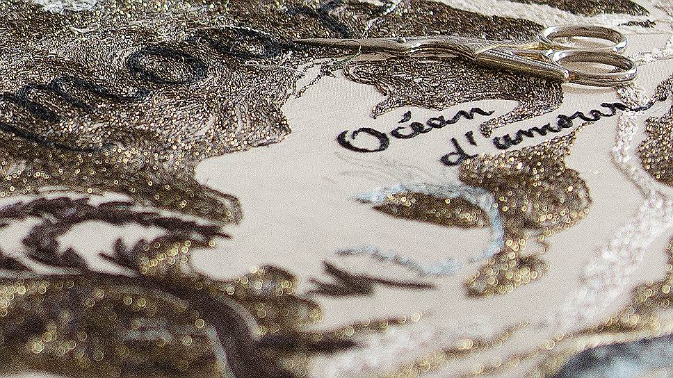Магические карты — вышивки созданы по рисункам римского художника Пьетро Руффо 
