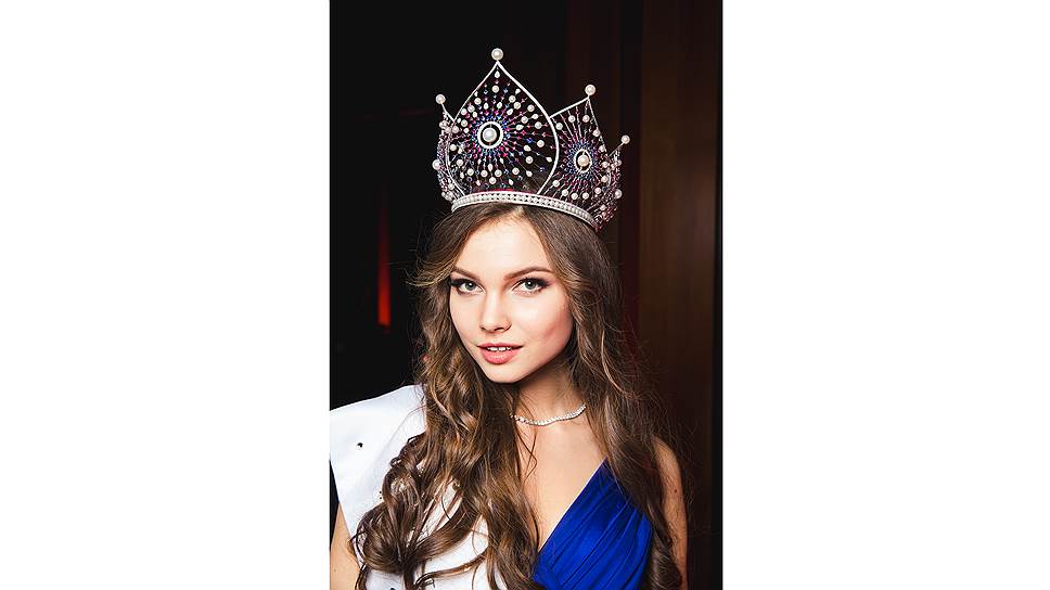 Победительница конкурса &quot;Мисс Россия 2018&quot; Юлия Полячихина 
