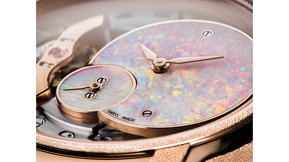 Циферблат часов Millenary Frosted Gold Opal Dial 
