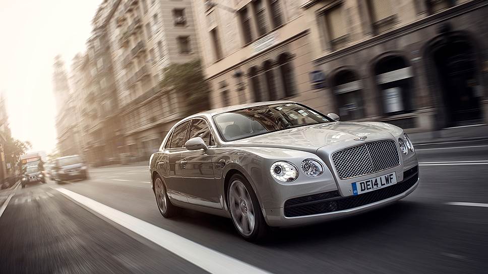 В дилерских центрах &quot;Bentley Москва&quot; можно полностью персонализировать автомобиль и выбрать все: от цвета кузова до отделки рулевого колеса и рычага КПП  
