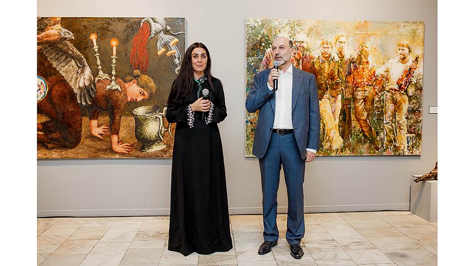 Михаил Опенгейм и Люсинэ Петросян на открытии выставки в галерее ARTSTORY
