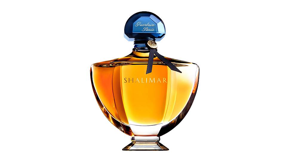 Флакон аромата Shalimar, созданный в 1921 году и выпущенный в 1925-м к Всемирной выставке в парижском Гран-Па ле
