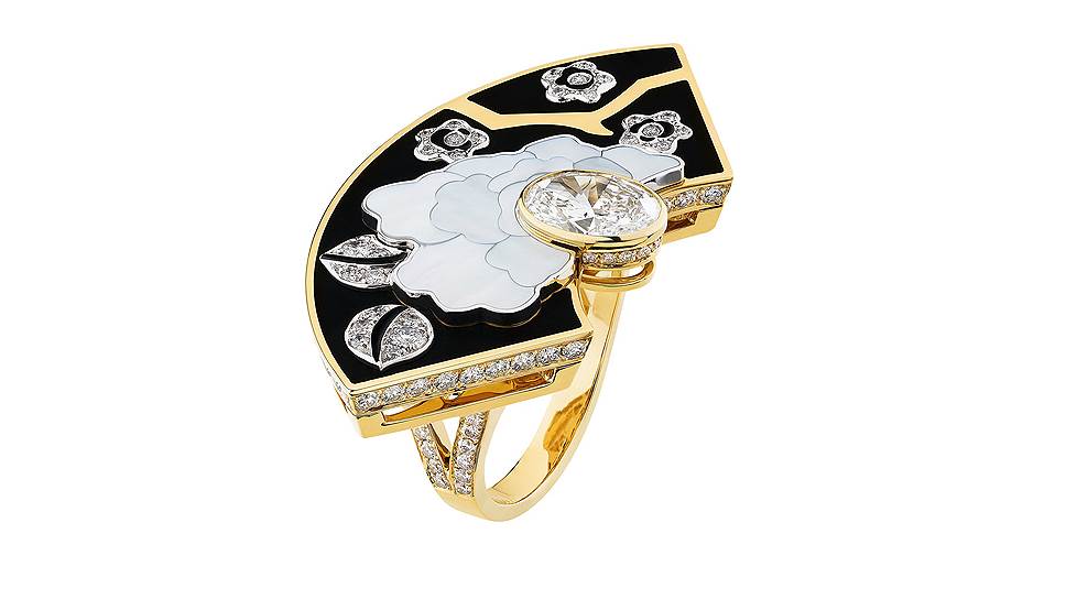 Кольцо Fleur de Laque Coromandel, белое и желтое золото, жемчуг, бриллианты, лак, перламутр
