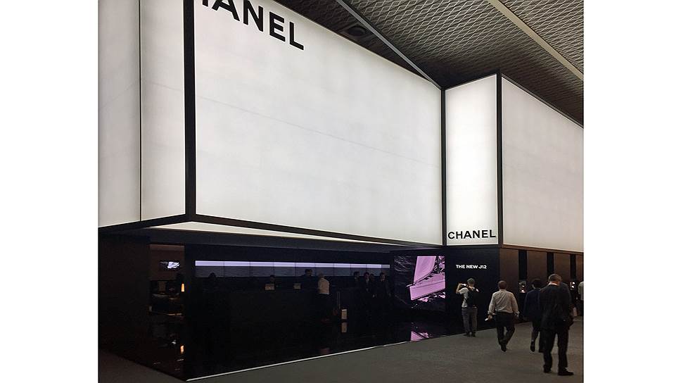 Baselworld 2019. Павильон Chanel