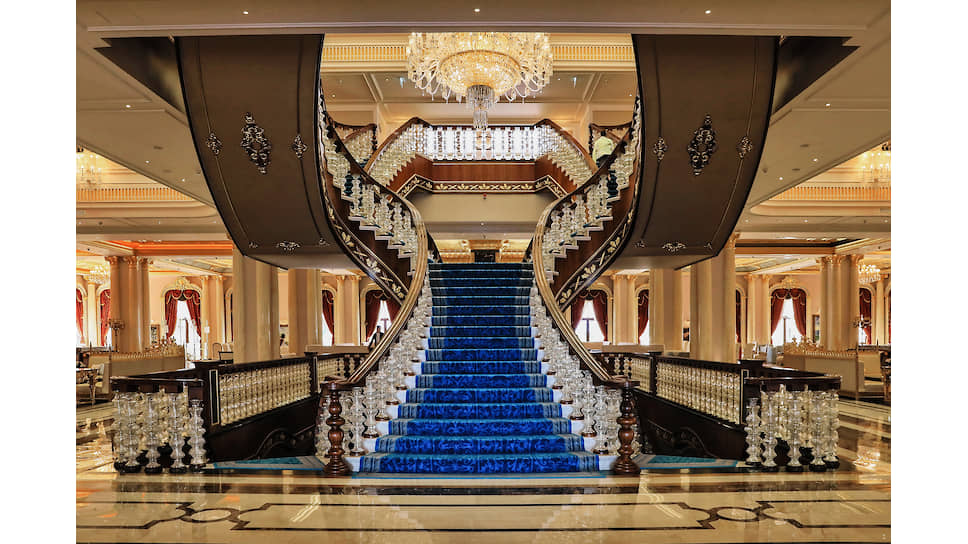 В отеле Titanic Mardan Palace 