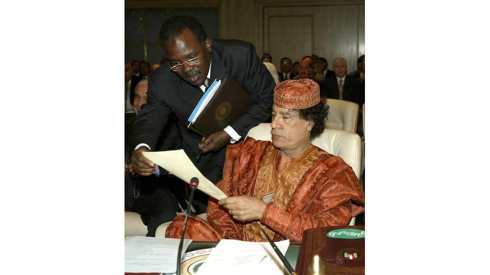 Башир Салех Башир носил прозвище «банкира Каддафи». «Банкир» заявляет, что все
рассказы о тайных счетах его бывшего шефа — выдумка