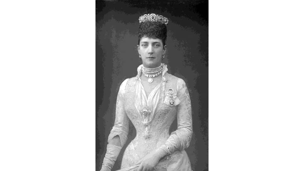 Принцесса Уэльская, королева-консорт Александра, 1890 год