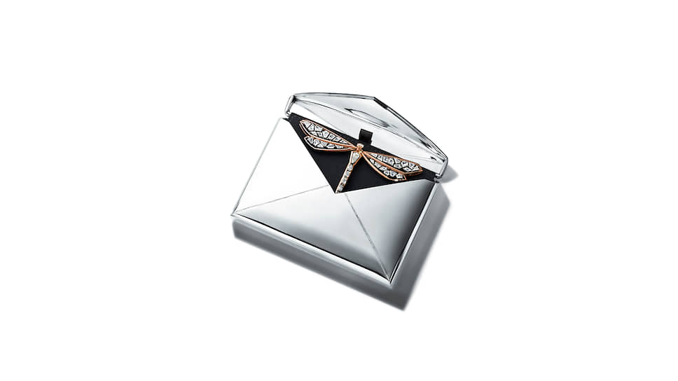 Tiffany &amp; Co., брошь из розового золота и платины с бриллиантами в серебряном чехле- конверте, 2019 год