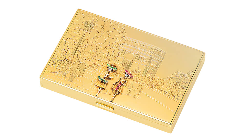 Секция «Время», зал «Париж». Футляр для компактной пудры Arc de Triomphe, желтое золото, рубины, изумруды, бриллианты, 1945 год