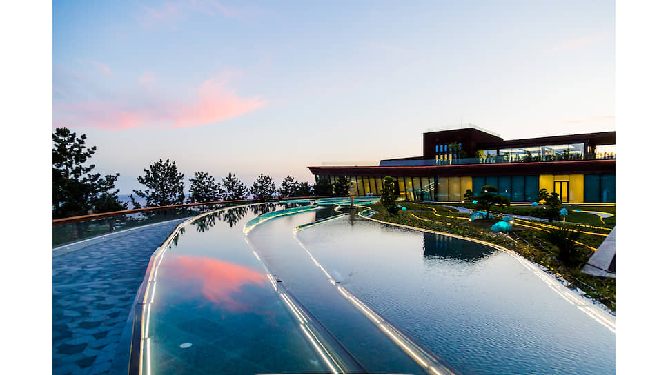 Вид на отель Mriya Resort &amp; Spa
