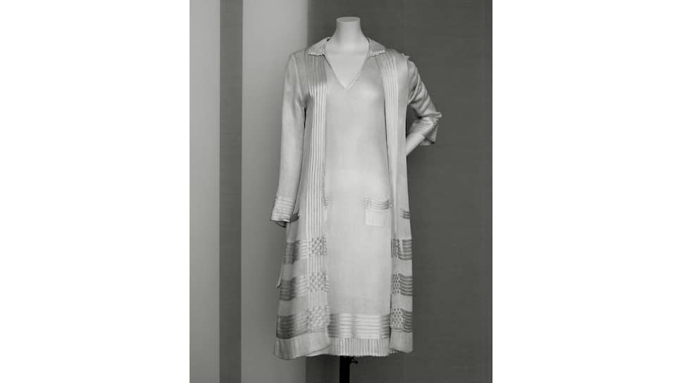 Платье и накидка из шелкового трикотажа, 1922–1928 годы