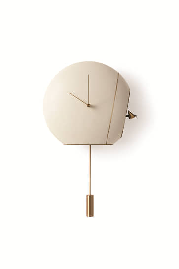 Современная версия часов с кукушкой Cuckoo Clock от Giorgetti 