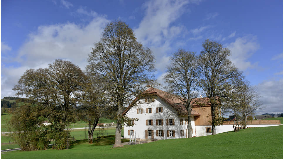 Мастерские Maison des Metiers d’Art Cartier, расположенные в здании бывшей фермы XVII века, Ла-Шо-де-Фон, Швейцария