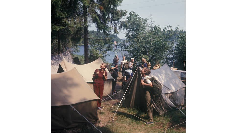 Туристический лагерь на озере Селигер. 1971 год