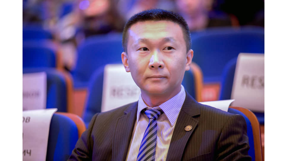 Вице-президенто Huawei в регионе Евразия У Сай