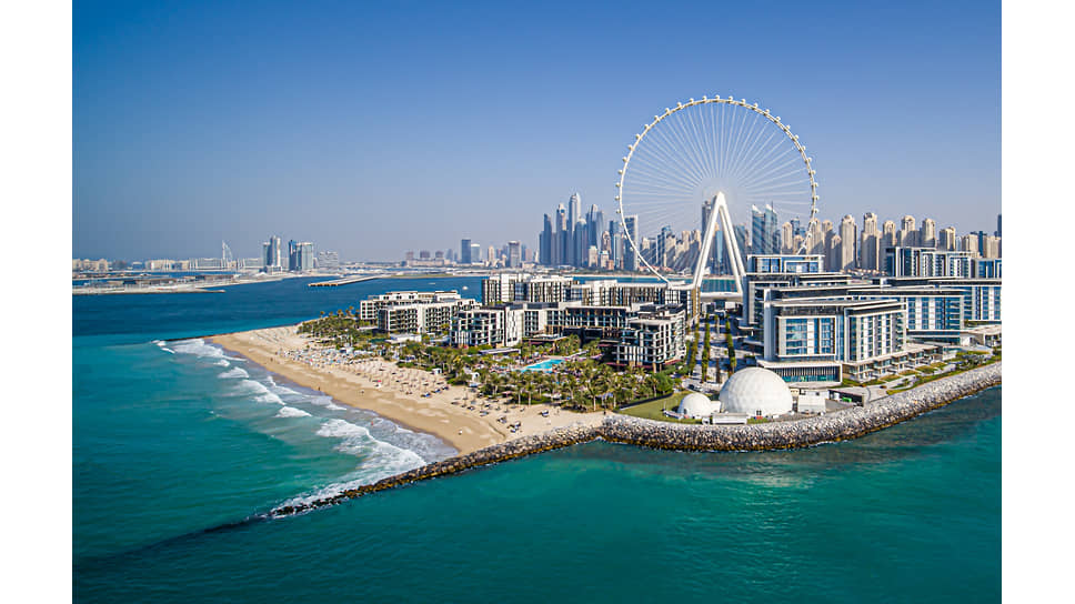 Вид на отель Caesars Palace Dubai