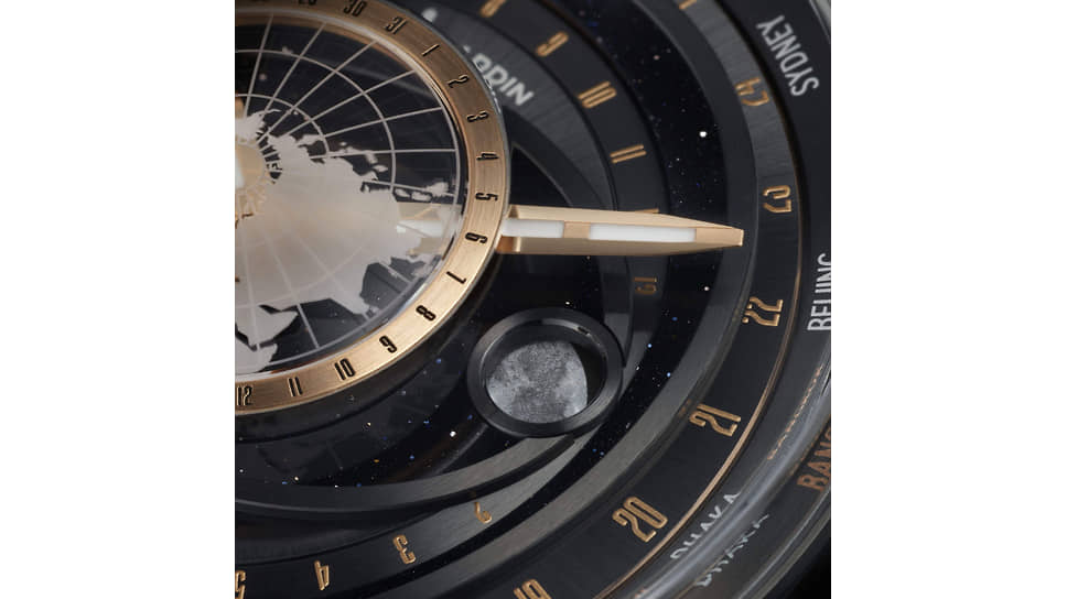 Ulysse Nardin Moonstruck Worldtimer, платина или розовое золото, индикация положения Солнца и Луны относительно Земли, индикация фаз Луны, индикация приливов, функция мирового времени для 24 городов, автоматический подзавод