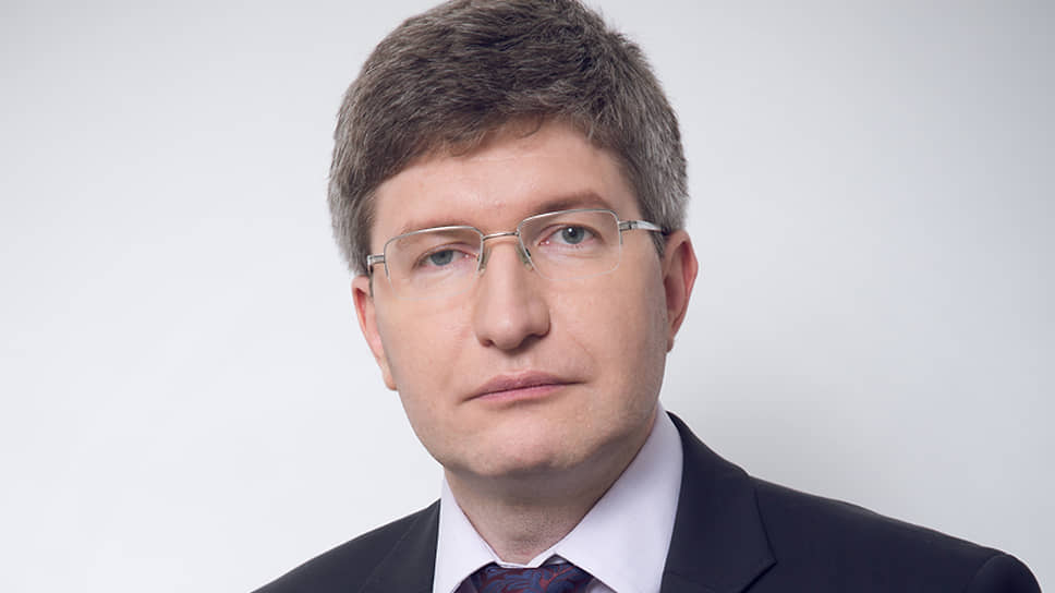 Александр Лосев, финансист